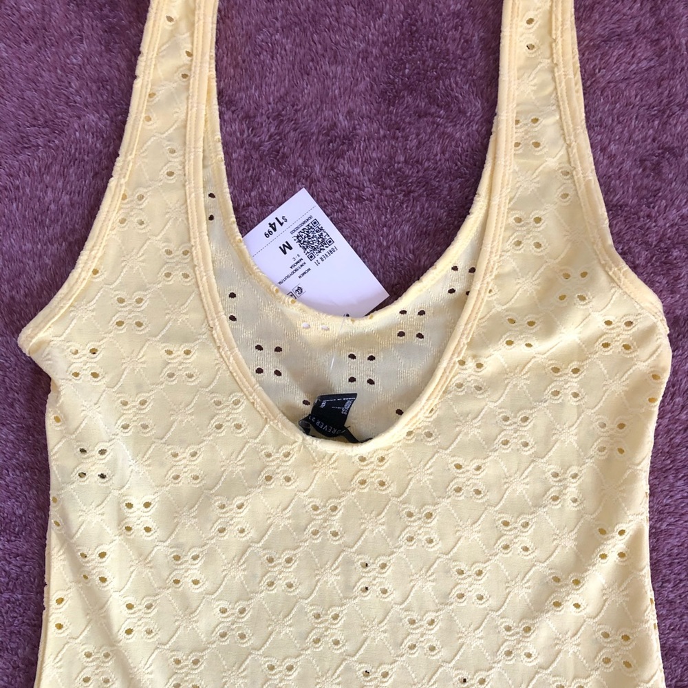 Spring Bodysuit 🌻 - Picture 3 of 7